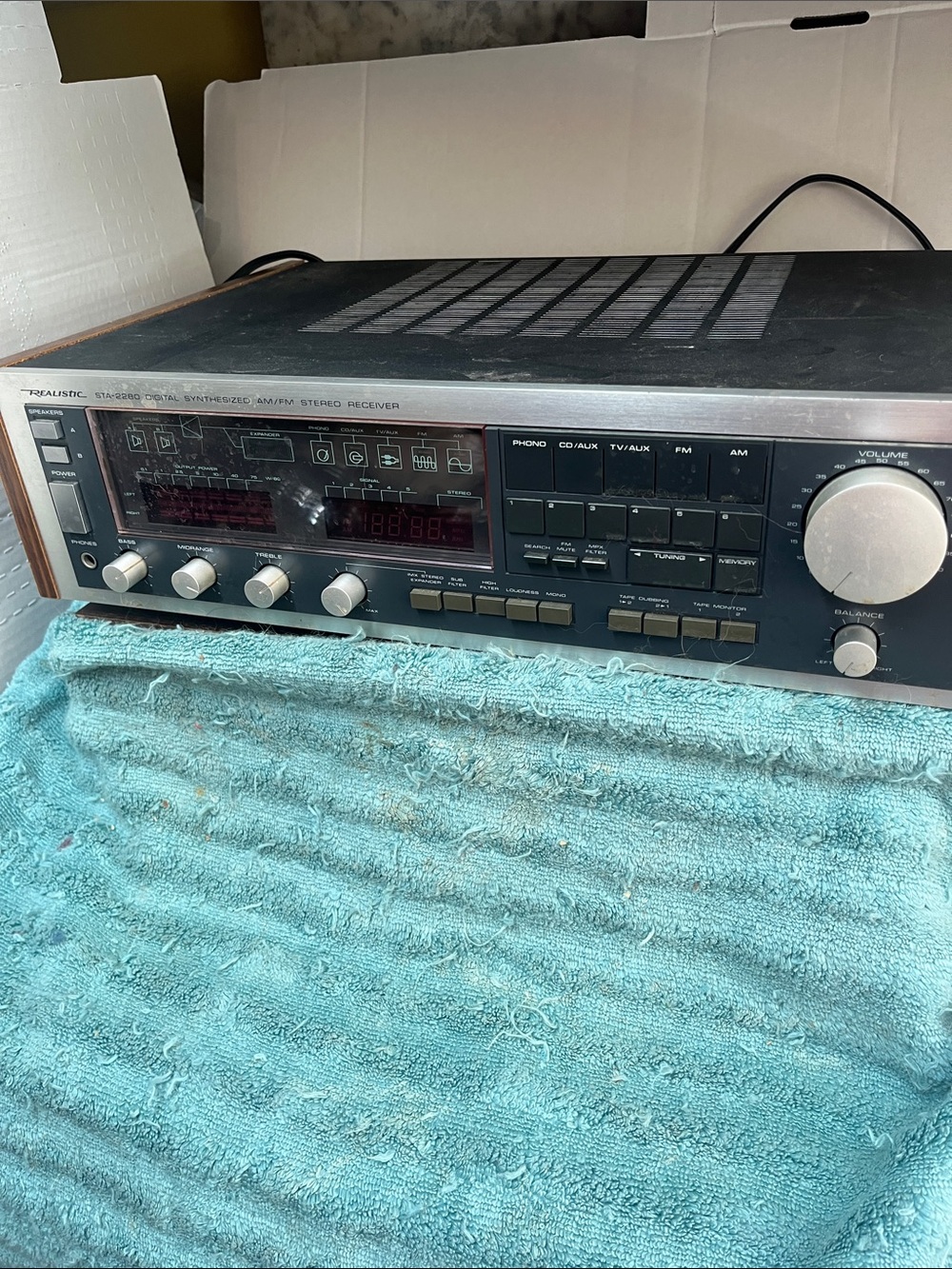 Realistic Stereo Receiver - Black and Silver AM/FM Stereo
